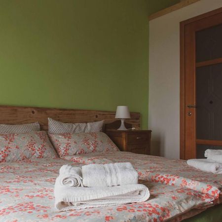 Bed And Breakfast Humus Sapiens 카스티글리오네 키아바레세 외부 사진
