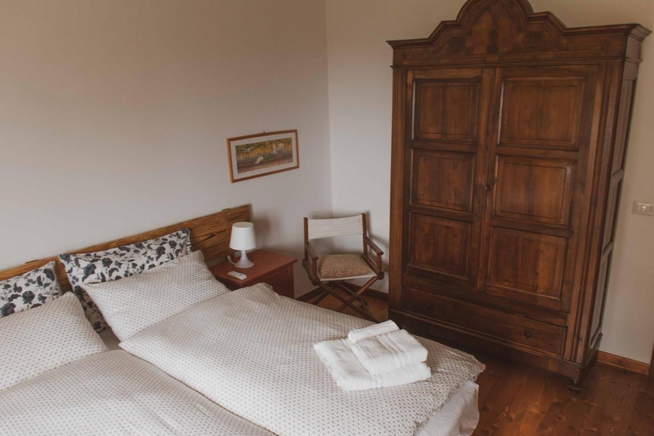 Bed And Breakfast Humus Sapiens 카스티글리오네 키아바레세 외부 사진