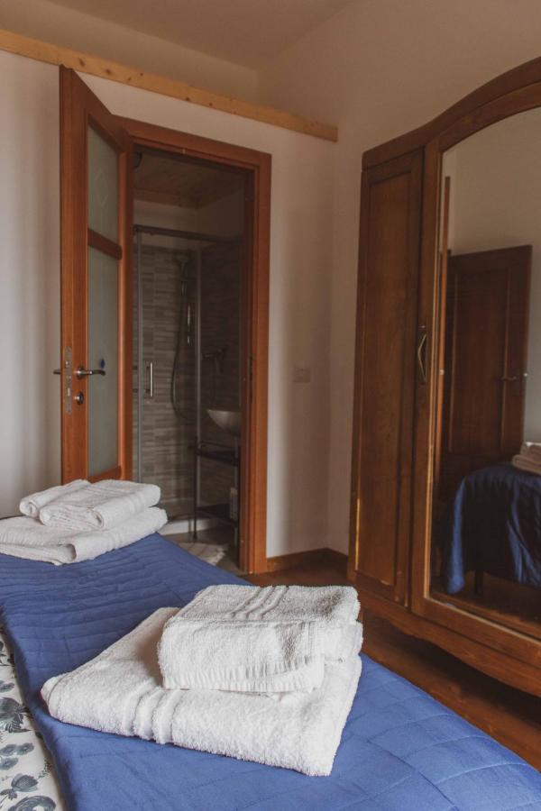 Bed And Breakfast Humus Sapiens 카스티글리오네 키아바레세 외부 사진